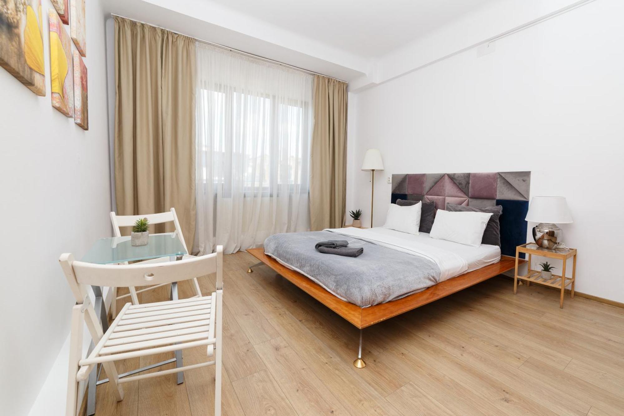 Color Apartments Franceza St Βουκουρέστι Εξωτερικό φωτογραφία