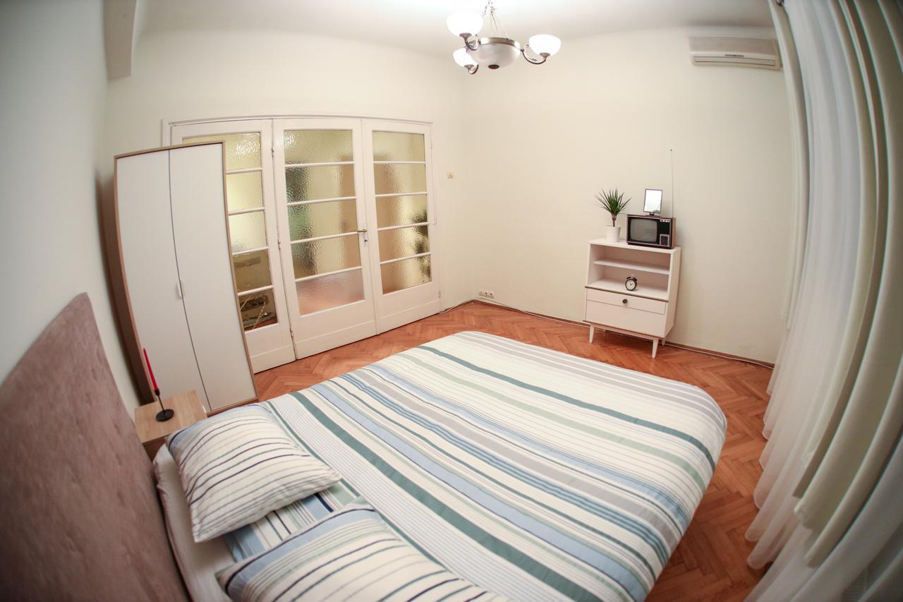 Color Apartments Franceza St Βουκουρέστι Εξωτερικό φωτογραφία