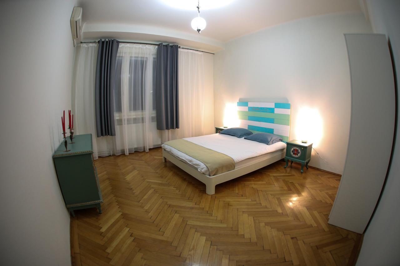 Color Apartments Franceza St Βουκουρέστι Εξωτερικό φωτογραφία