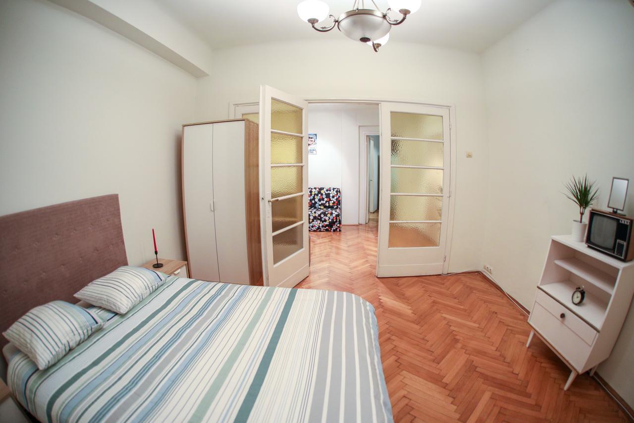 Color Apartments Franceza St Βουκουρέστι Εξωτερικό φωτογραφία